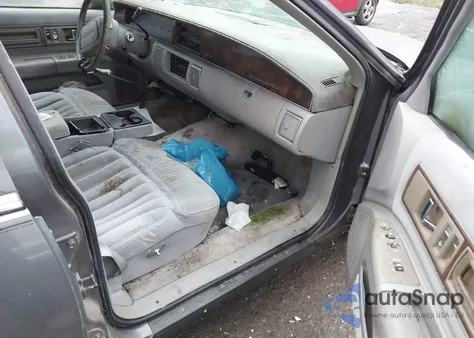 1992 Buick Roadmaster from USA, damaged, VIN 1G4BN5377NR440652